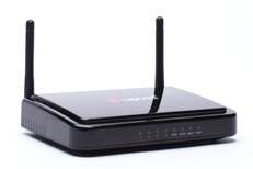 Беспроводное сетевое устройство UPVEL UR-325BN Wi-Fi роутер стандарта 802.11n 300 Мбит/с с поддержкой IP-TV